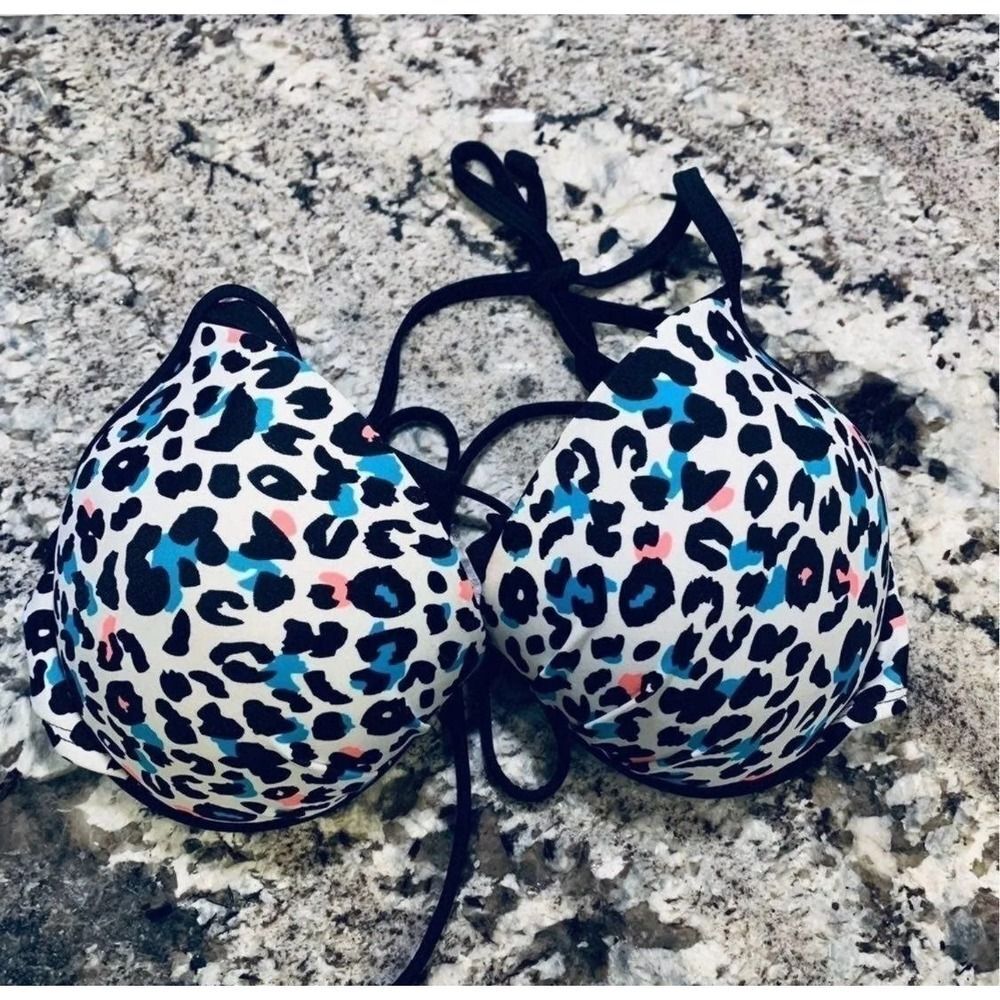 Swimsuit - Picture 6 of 11